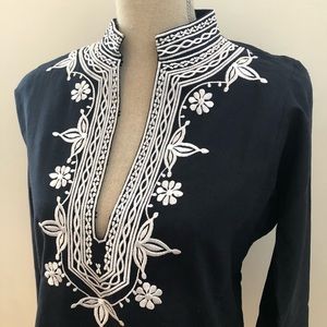 🆕 J. CREW Embroidered Navy/White Tunic S